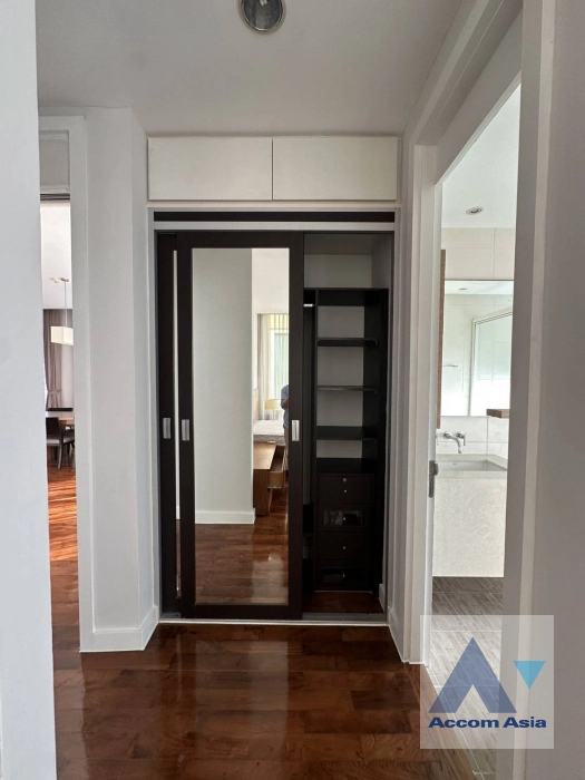 20  4 br Apartment For Rent in Sukhumvit ,Bangkok BTS Phrom Phong at High-Rise Residence Unit Size from 197 Sqm, Ideal for Families 28797