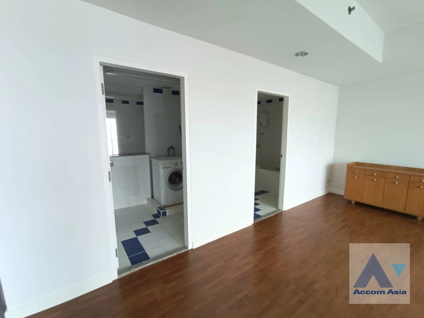 4  3 br Condominium for rent and sale in Sathorn ,Bangkok BRT Thanon Chan at Baan Nonzee 28803