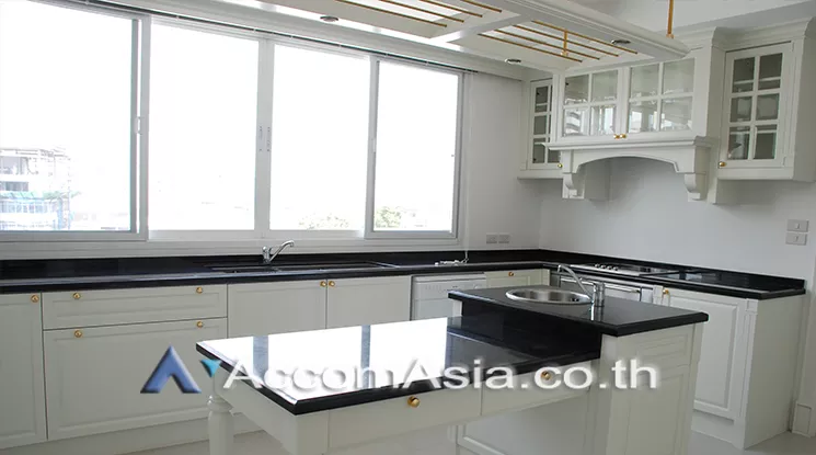 4  4 br Apartment For Rent in Sathorn ,Bangkok MRT Lumphini at Amazing residential 18850