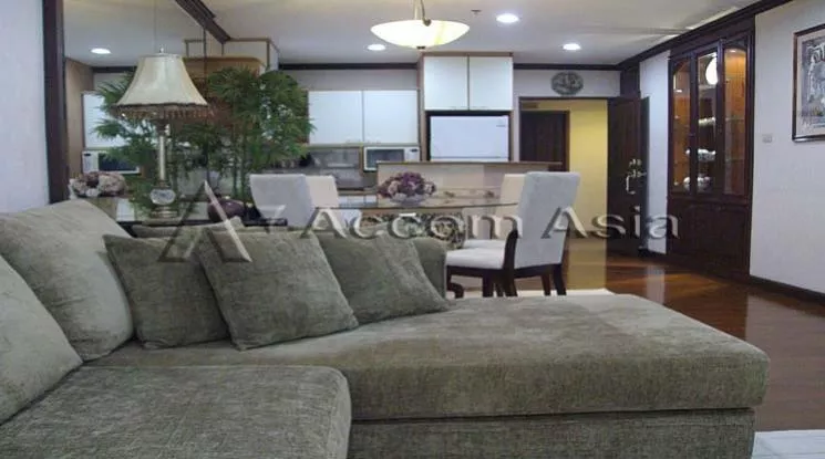 unit 1 Bedroom  Condominium For Rent in Ploenchit, Bangkok  near BTS Ploenchit (28887)