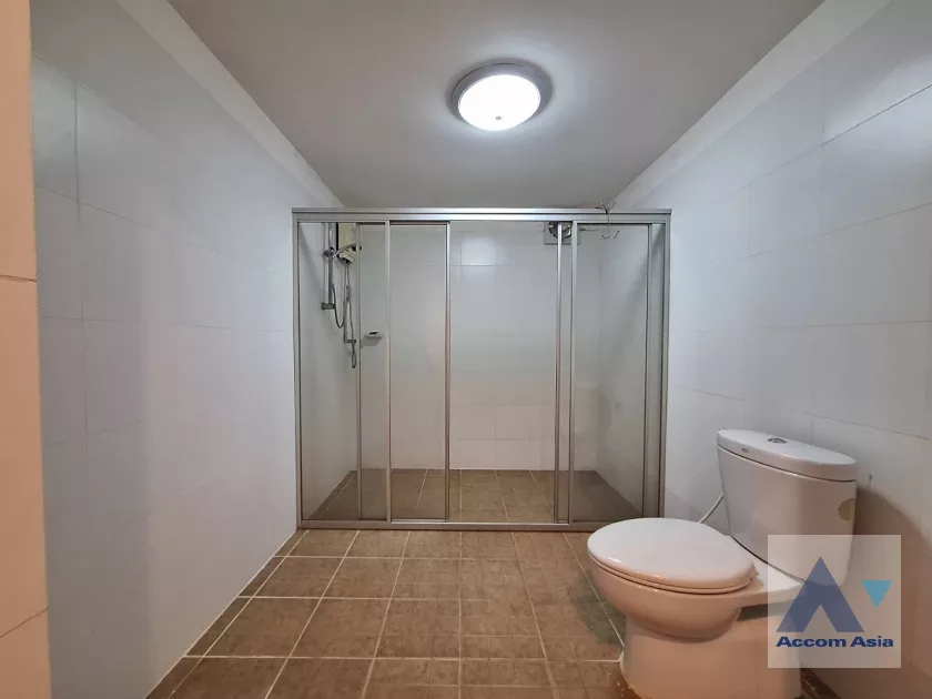 16  4 br House for rent and sale in Sukhumvit ,Bangkok BTS Ekkamai 10003301