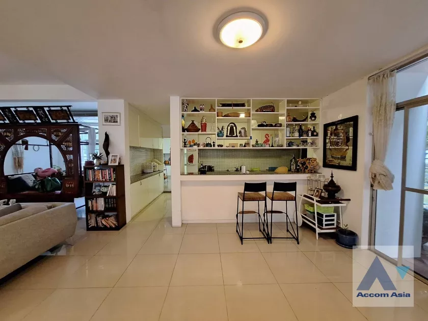  1  4 br House for rent and sale in Sukhumvit ,Bangkok BTS Ekkamai 10003301