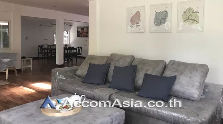  1  4 br House For Rent in New Phetchaburi ,Bangkok  at Thai Village 50046