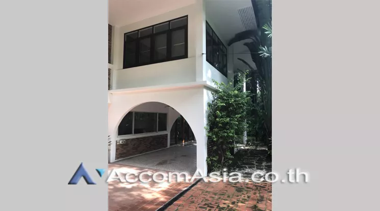 10  4 br House For Rent in New Phetchaburi ,Bangkok  at Thai Village 50046