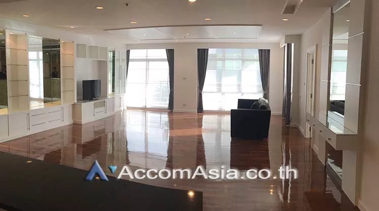  Grand Langsuan Condominium  4 Bedroom for Rent BTS Chitlom in Ploenchit Bangkok