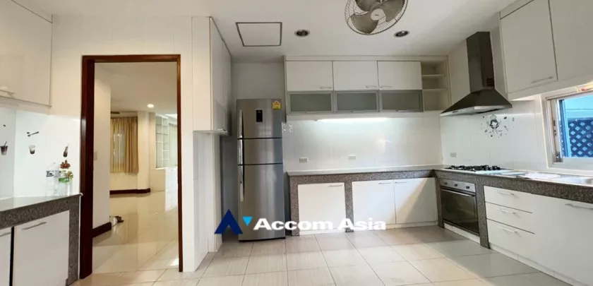 7  4 br House For Rent in Sukhumvit ,Bangkok BTS Phrom Phong at House in Compound 59011