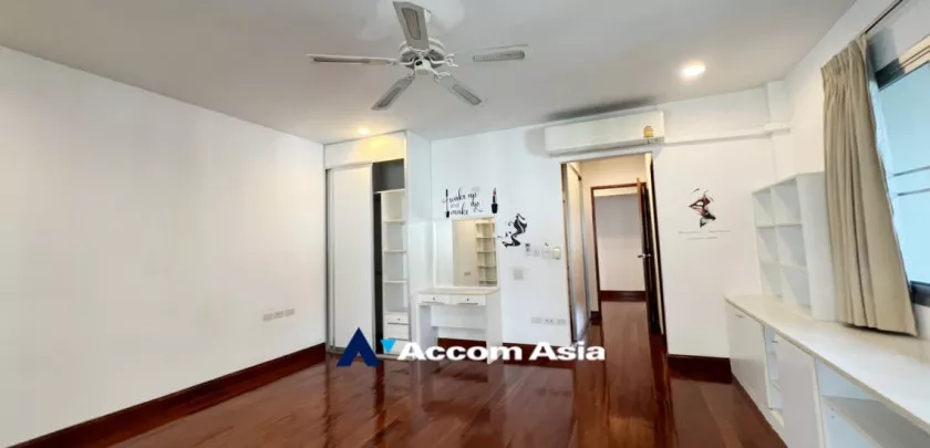 4  4 br House For Rent in Sukhumvit ,Bangkok BTS Phrom Phong at House in Compound 59011