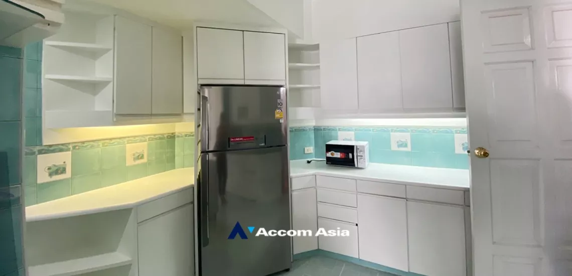 11  3 br Apartment For Rent in Sukhumvit ,Bangkok BTS Phrom Phong at The comfortable low rise residence 29040