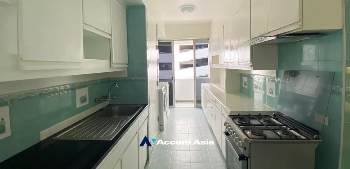 12  3 br Apartment For Rent in Sukhumvit ,Bangkok BTS Phrom Phong at The comfortable low rise residence 29040