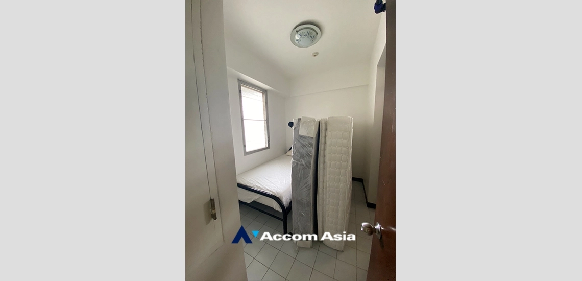 23  3 br Apartment For Rent in Sukhumvit ,Bangkok BTS Phrom Phong at The comfortable low rise residence 29040