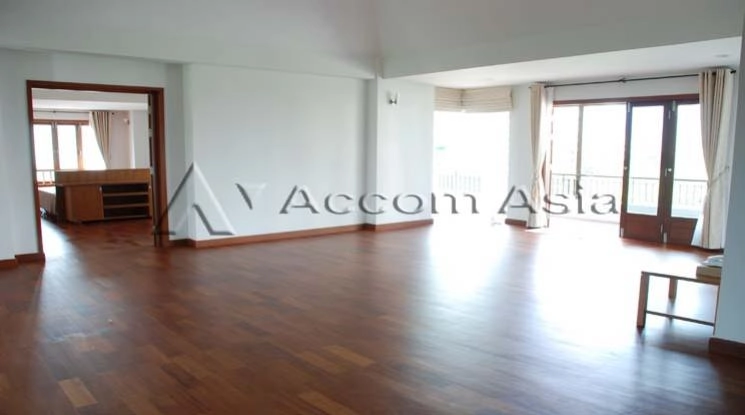 unitPet friendly |  3 Bedrooms  Apartment For Rent & Sale in Sukhumvit, Bangkok  near BTS Phrom Phong (19067)
