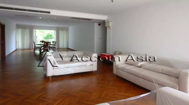 unit 3 Bedrooms  Apartment For Rent in Sathorn, Bangkok  near BRT Technic Krungthep (29072)