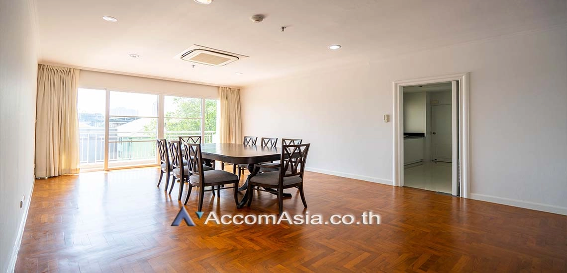 unit 3 Bedrooms  Apartment For Rent in Sathorn, Bangkok  near BRT Technic Krungthep (29073)
