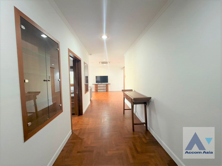 8  3 br Apartment For Rent in Sathorn ,Bangkok BRT Technic Krungthep at Perfect life in Bangkok 29073