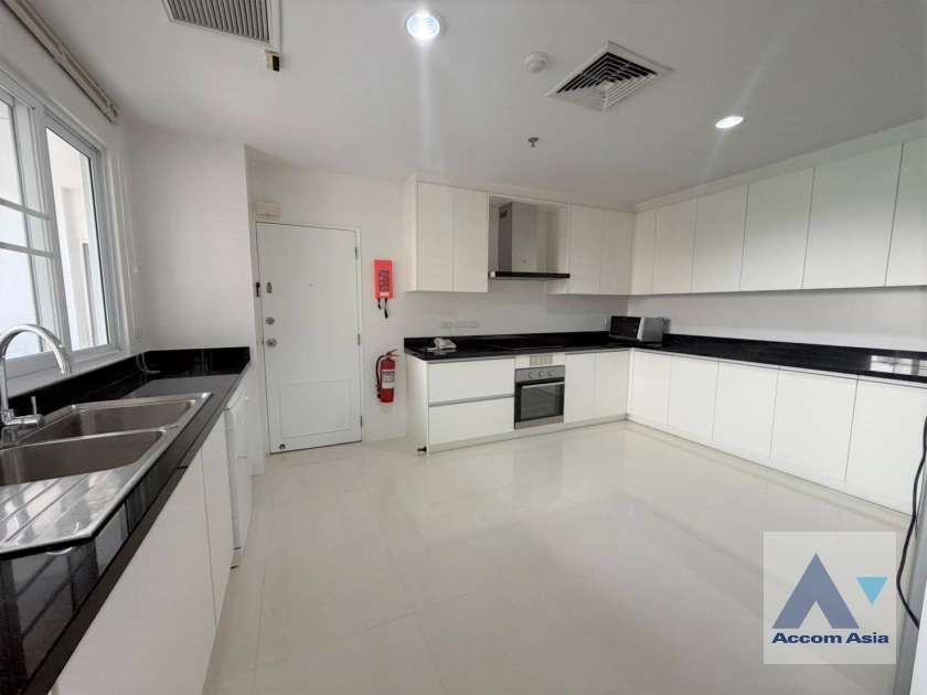 9  3 br Apartment For Rent in Sathorn ,Bangkok BRT Technic Krungthep at Perfect life in Bangkok 29073
