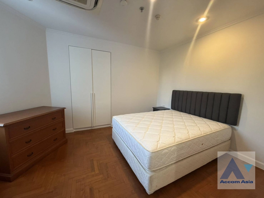 15  3 br Apartment For Rent in Sathorn ,Bangkok BRT Technic Krungthep at Perfect life in Bangkok 29073