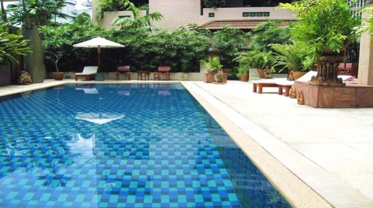 unit 3 Bedrooms  Apartment For Rent in Sukhumvit, Bangkok  near BTS Phrom Phong (19101)
