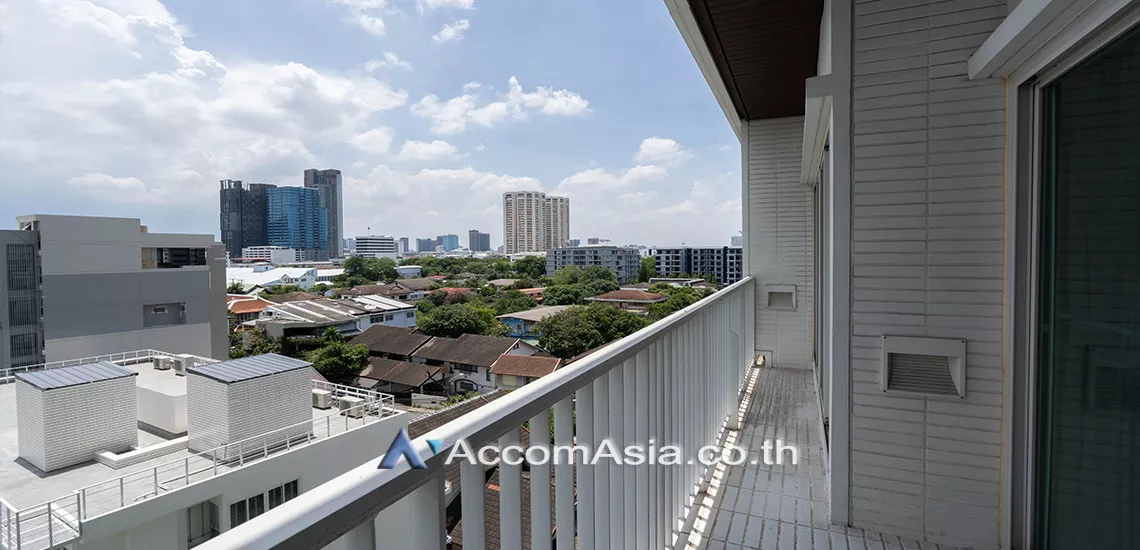 unit 2 Bedrooms  Condominium For Rent in Sukhumvit, Bangkok  near BTS Thong Lo (29178)