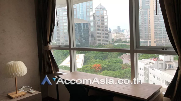 unit 1 Bedroom  Condominium For Rent & Sale in Ploenchit, Bangkok  near BTS Chitlom (29184)