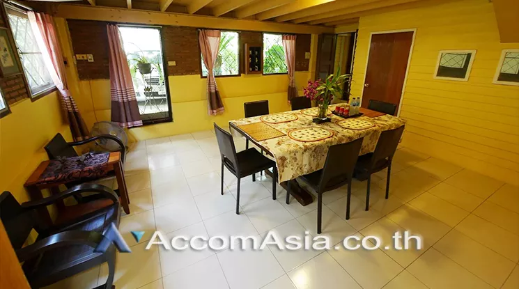11  4 br House For Rent in Phaholyothin ,Bangkok BTS Ari 99199