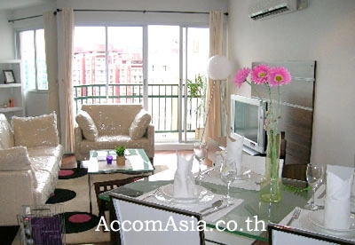 unit 2 Bedrooms  Condominium For Rent in Sathorn, Bangkok  near BRT Thanon Chan (29213)