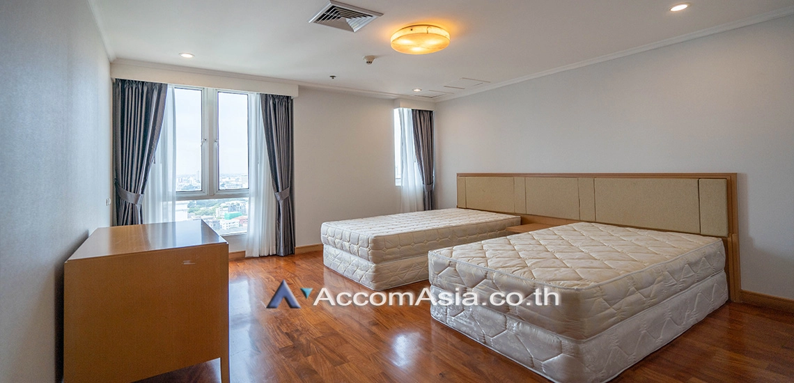 6  3 br Apartment for rent and sale in Sukhumvit ,Bangkok BTS Phrom Phong at Kids Friendly Space, Walk to BTS 450m 19235