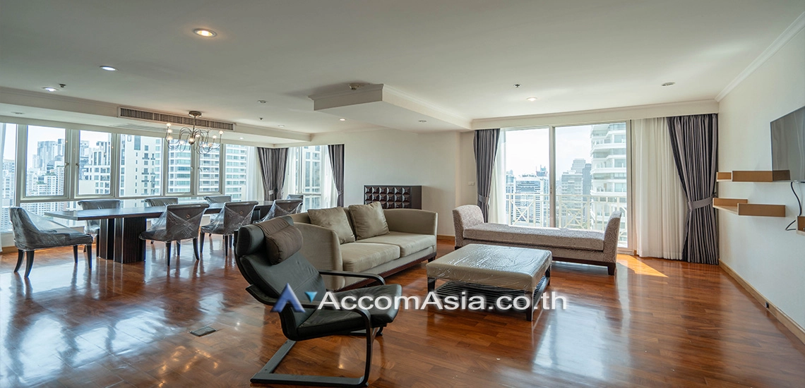 Big Balcony, Pet friendly |  Kids Friendly Space, Walk to BTS 450m Apartment  3 Bedroom for Sale & Rent BTS Phrom Phong in Sukhumvit Bangkok