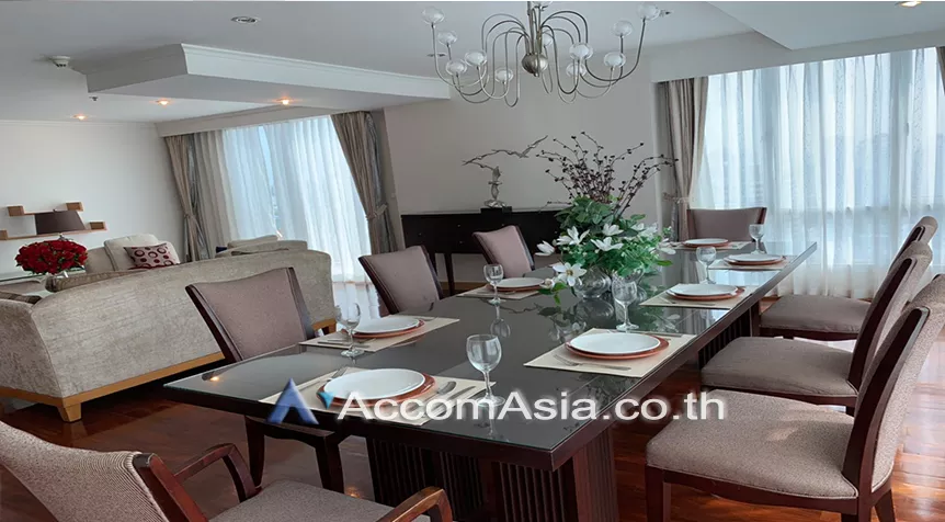 unitBig Balcony, Pet friendly |  3 Bedrooms  Apartment For Rent in Sukhumvit, Bangkok  near BTS Phrom Phong (29240)