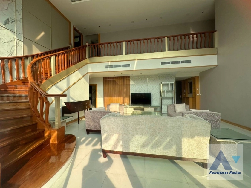 8  4 br Apartment For Rent in Sukhumvit ,Bangkok BTS Phrom Phong at Kids Friendly Space, Walk to BTS 450m 19242