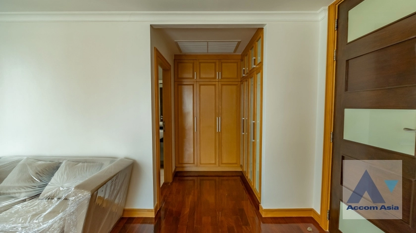 21  4 br Apartment For Rent in Sukhumvit ,Bangkok BTS Phrom Phong at Kids Friendly Space, Walk to BTS 450m 19242