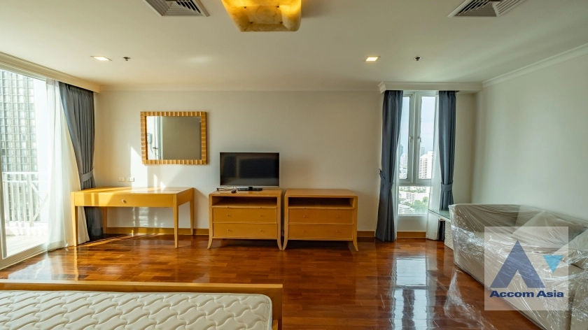 22  4 br Apartment For Rent in Sukhumvit ,Bangkok BTS Phrom Phong at Kids Friendly Space, Walk to BTS 450m 19242