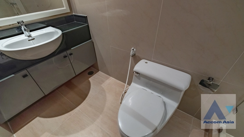 29  4 br Apartment For Rent in Sukhumvit ,Bangkok BTS Phrom Phong at Kids Friendly Space, Walk to BTS 450m 19242