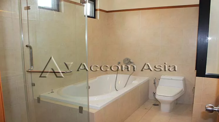 9  4 br House For Rent in Sukhumvit ,Bangkok BTS Thong Lo at A Peaceful Garden House 69270