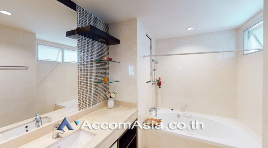 12  3 br Apartment For Rent in Sukhumvit ,Bangkok BTS Asok - MRT Sukhumvit at Perfect for family 19328