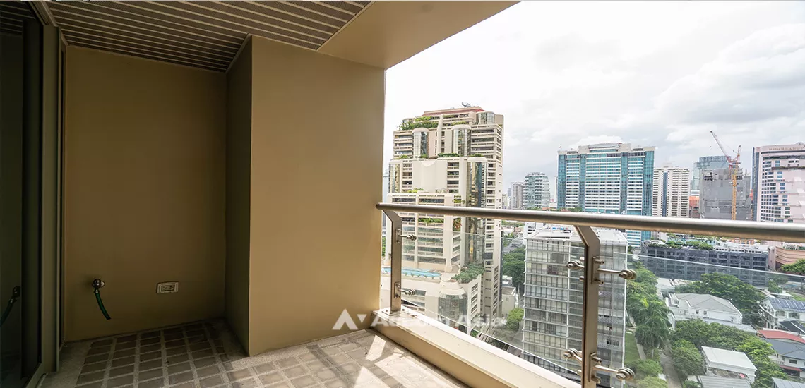 5  2 br Condominium For Rent in Sukhumvit ,Bangkok BTS Asok - MRT Sukhumvit at The Lakes 29356