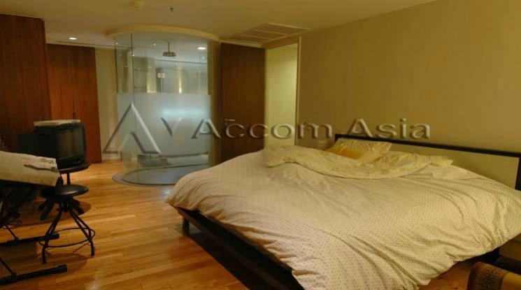 5  3 br Condominium For Rent in Silom ,Bangkok BTS Sala Daeng - MRT Silom at The Legend Saladaeng 29375