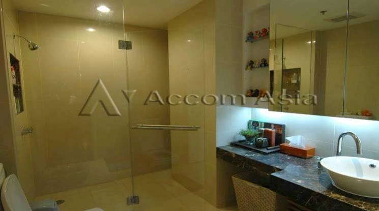 8  3 br Condominium For Rent in Silom ,Bangkok BTS Sala Daeng - MRT Silom at The Legend Saladaeng 29375