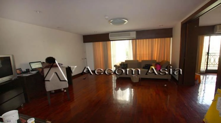 6  3 br Apartment For Rent in Sukhumvit ,Bangkok BTS Asok - MRT Sukhumvit at Easy to access BTS and MRT 19450