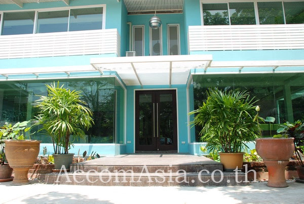 6  3 br House For Rent in Sukhumvit ,Bangkok BTS Ekkamai 49457