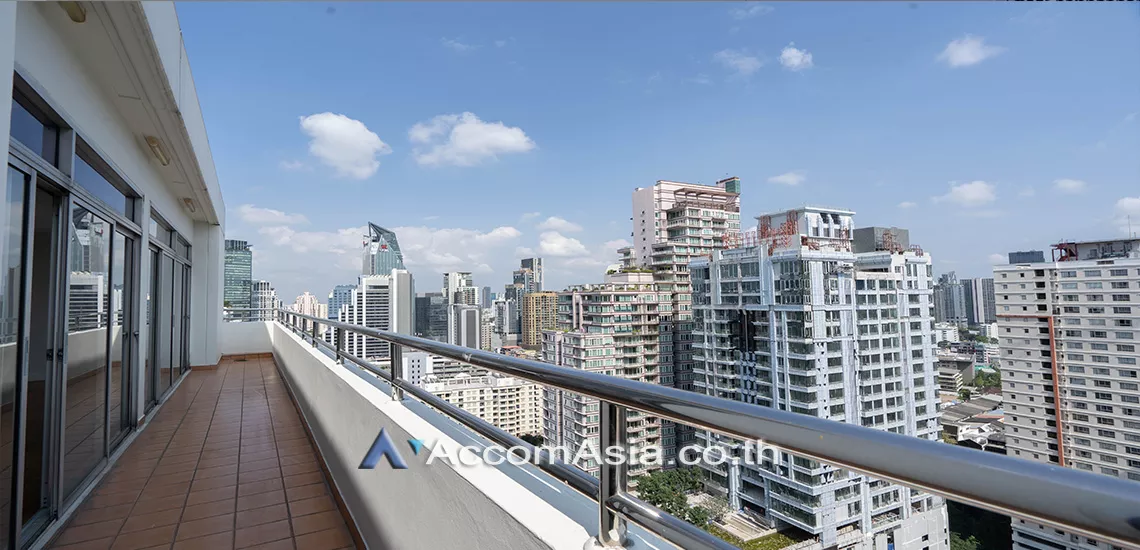 unitPet friendly |  3 Bedrooms  Apartment For Rent in Sukhumvit, Bangkok  near BTS Phrom Phong (19464)