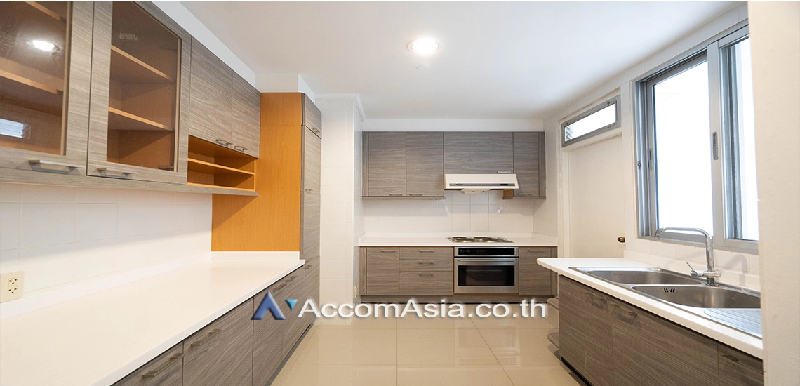 unitPet friendly |  3 Bedrooms  Apartment For Rent in Sukhumvit, Bangkok  near BTS Phrom Phong (19465)