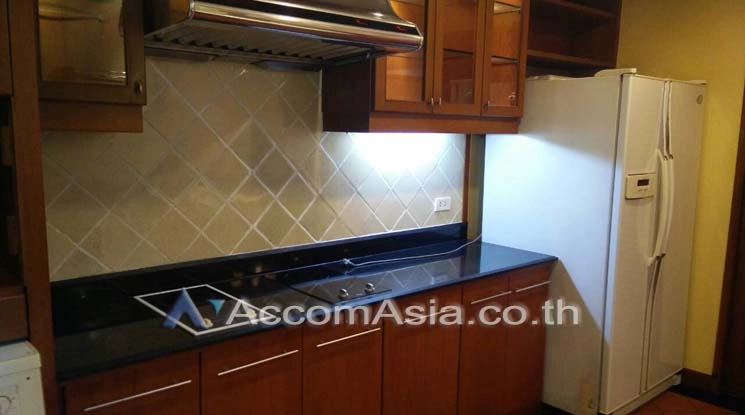 unit 2 Bedrooms  House For Rent & Sale in Phaholyothin, Bangkok  near BTS Ari (49471)