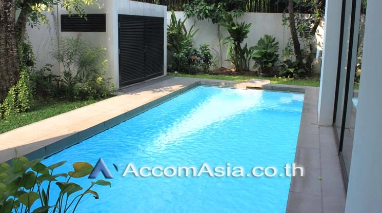 12  4 br House For Rent in Sukhumvit ,Bangkok BTS Thong Lo 109501
