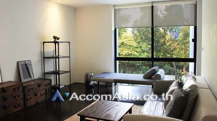 Private Swimming Pool, Pet friendly |  4 Bedrooms  House For Rent in Sukhumvit, Bangkok  near BTS Thong Lo (109501)