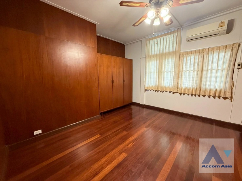 13  3 br House for rent and sale in Sukhumvit ,Bangkok BTS Phrom Phong 99503