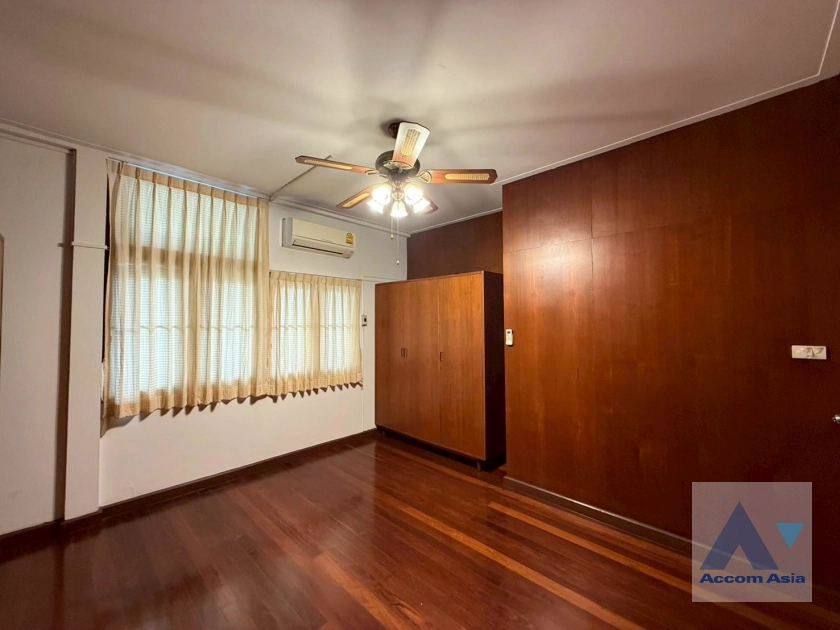 12  3 br House for rent and sale in Sukhumvit ,Bangkok BTS Phrom Phong 99503