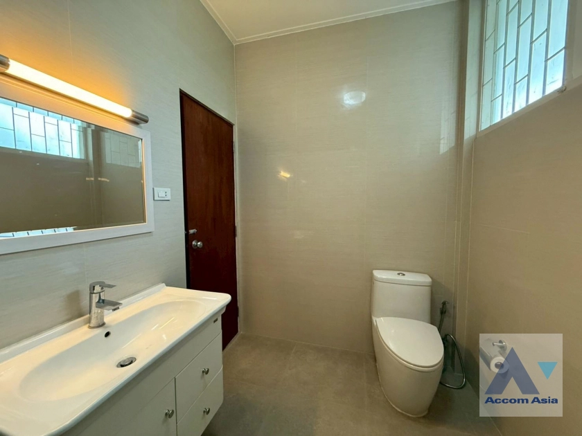 17  3 br House for rent and sale in Sukhumvit ,Bangkok BTS Phrom Phong 99503