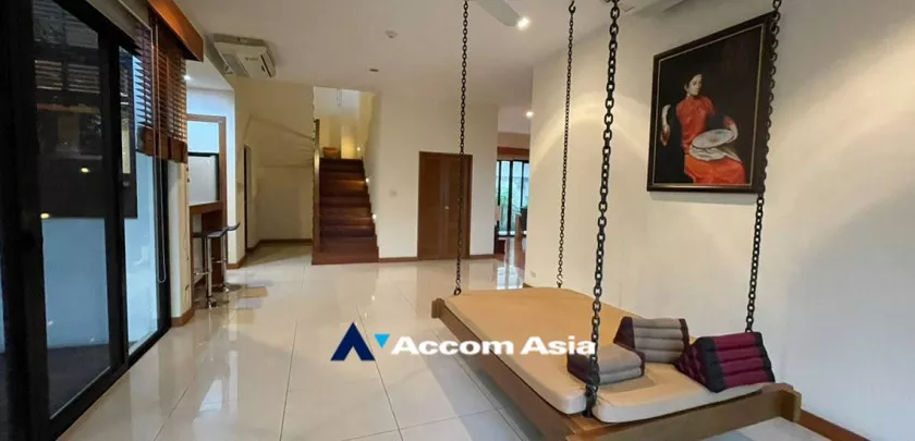 4  3 br Apartment For Rent in Phaholyothin ,Bangkok BTS Ari at Contemporary Modern Boutique 119526