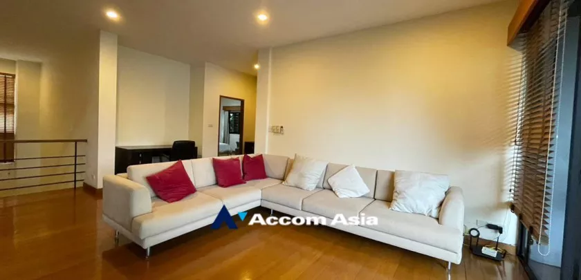 8  3 br Apartment For Rent in Phaholyothin ,Bangkok BTS Ari at Contemporary Modern Boutique 119526