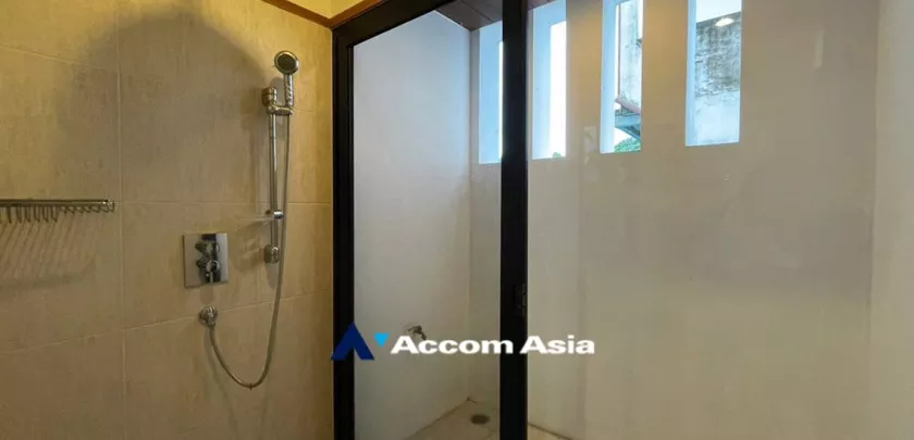 16  3 br Apartment For Rent in Phaholyothin ,Bangkok BTS Ari at Contemporary Modern Boutique 119526